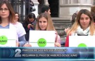 25 10 RESIDENTES RECLAMAN SALARIOS ATRASADOS